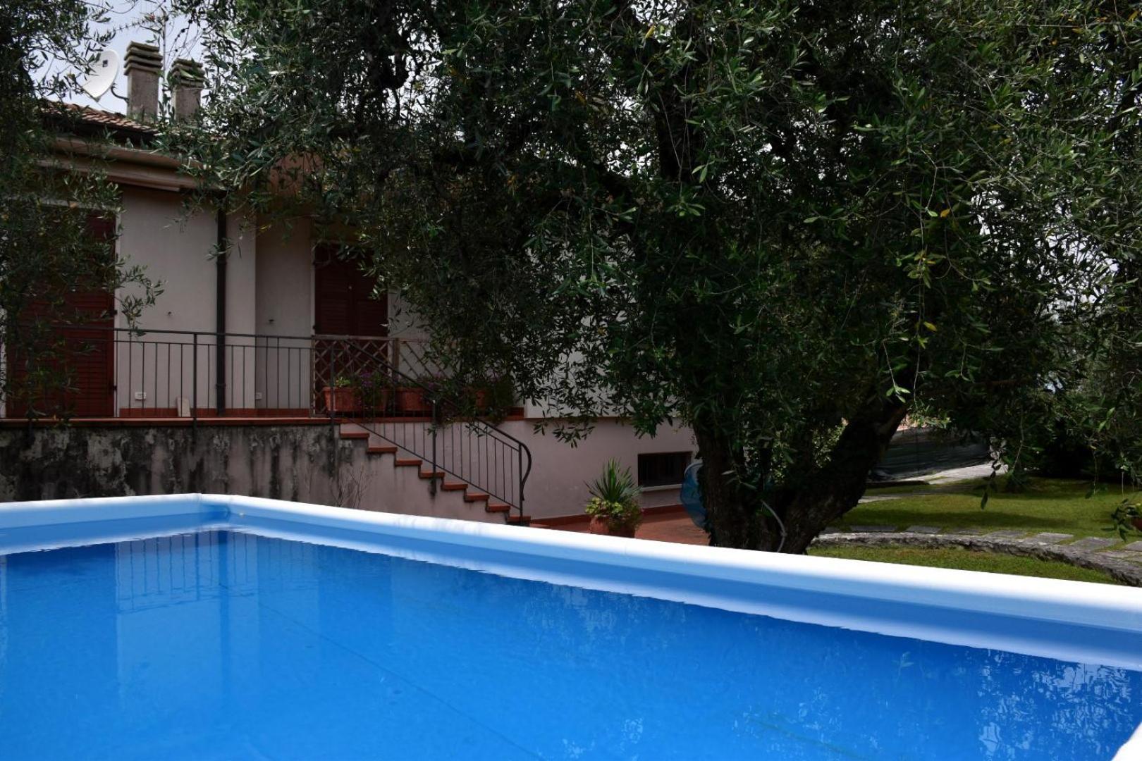 טורי דל בנקו Villa Belvedere Albisano מראה חיצוני תמונה